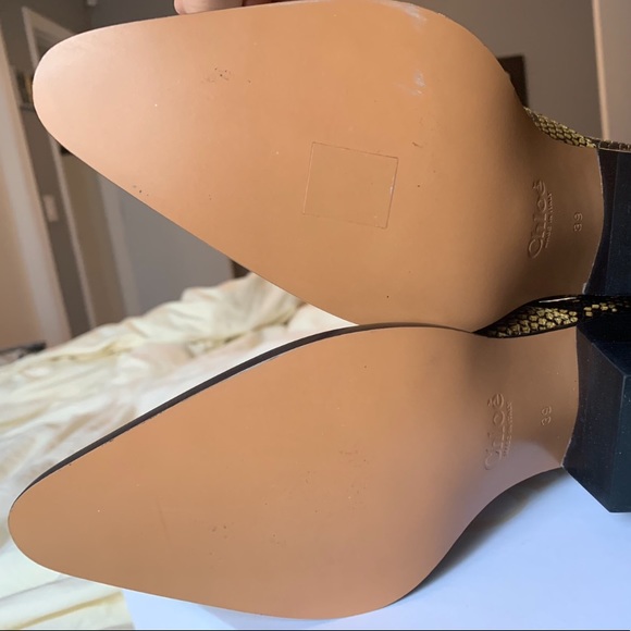 CHLOE SNAKE PRINT BOOTIES. 39. NWT /NIB. Brand new - Picture 5 of 8